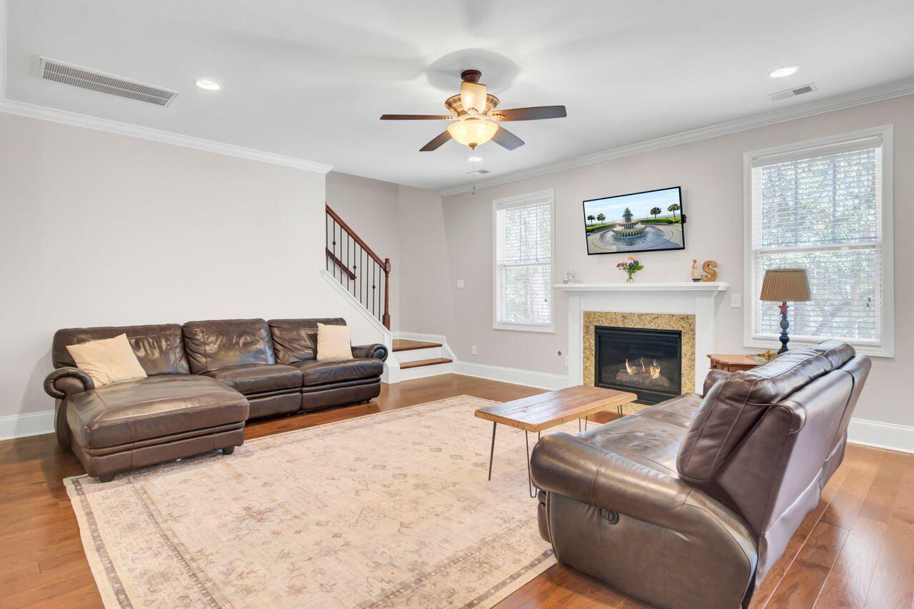 North Charleston, South Carolina, 29420, United States, 5 Bedrooms Bedrooms, ,4 BathroomsBathrooms,Residential,For Sale,1942207
