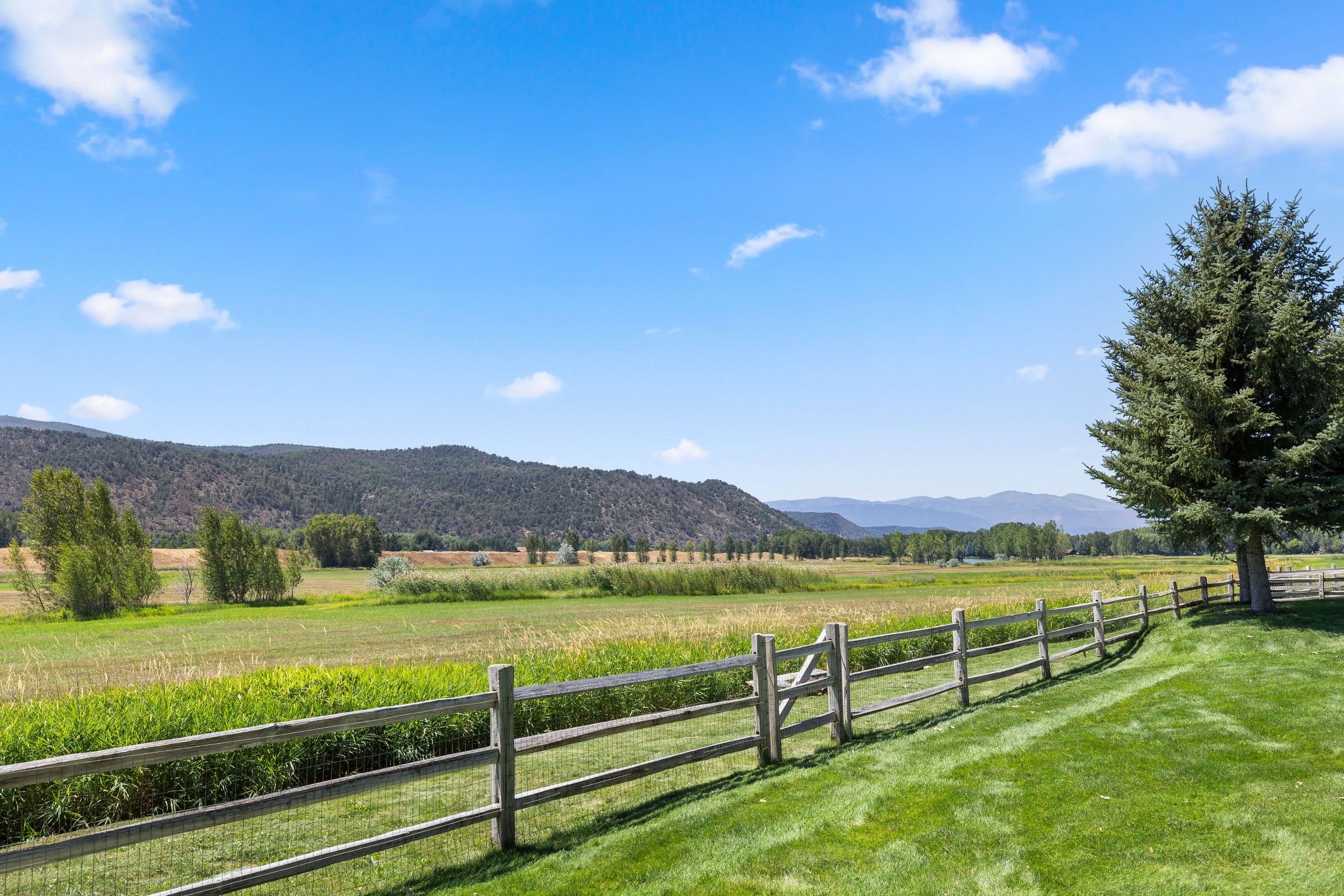  Privacy, Space and Mountain Living in Cerise Ranch - 物件實景