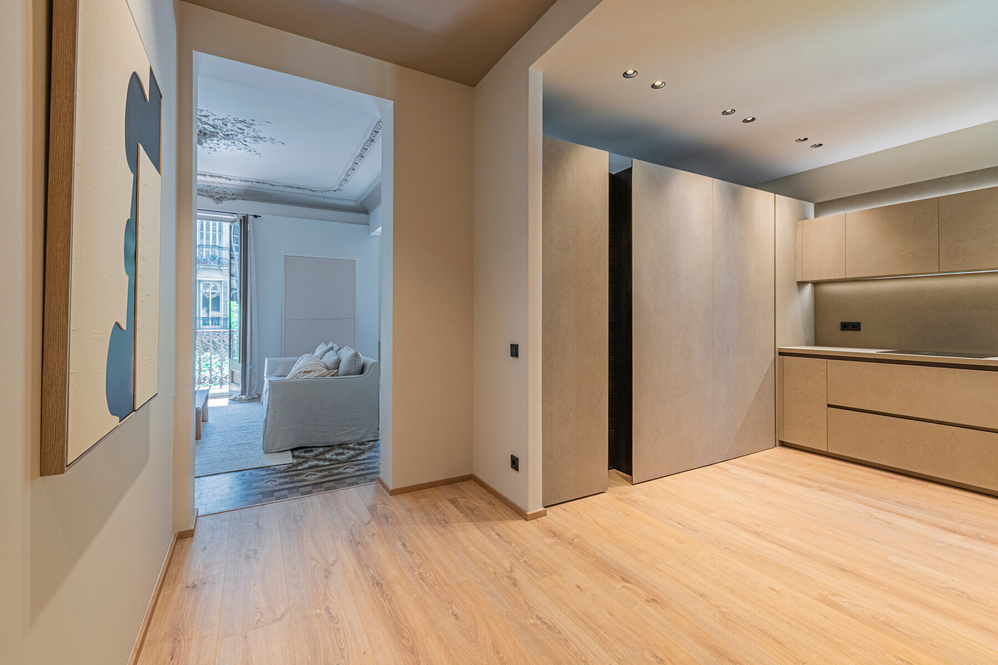  Refurbished modernist apartment in Eixample with luxury finishes - 物件實景