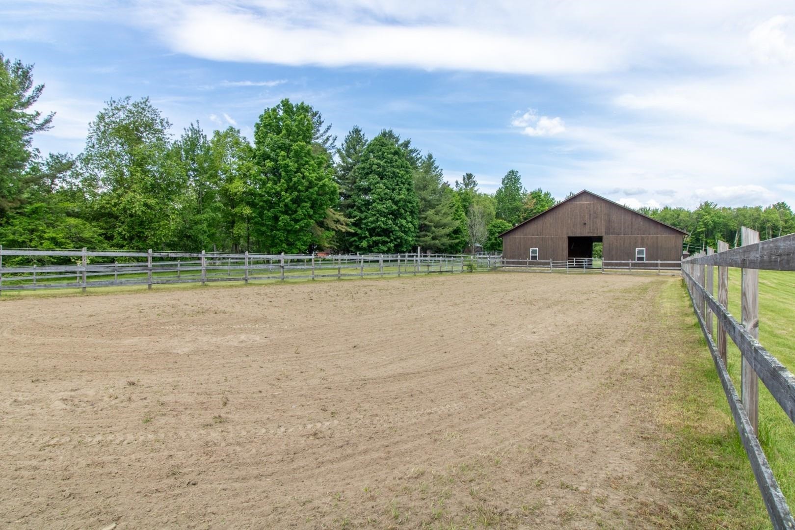 Troy, Vermont, 05859, United States, 3 Bedrooms Bedrooms, ,1 BathroomBathrooms,Residential,For Sale,1937001