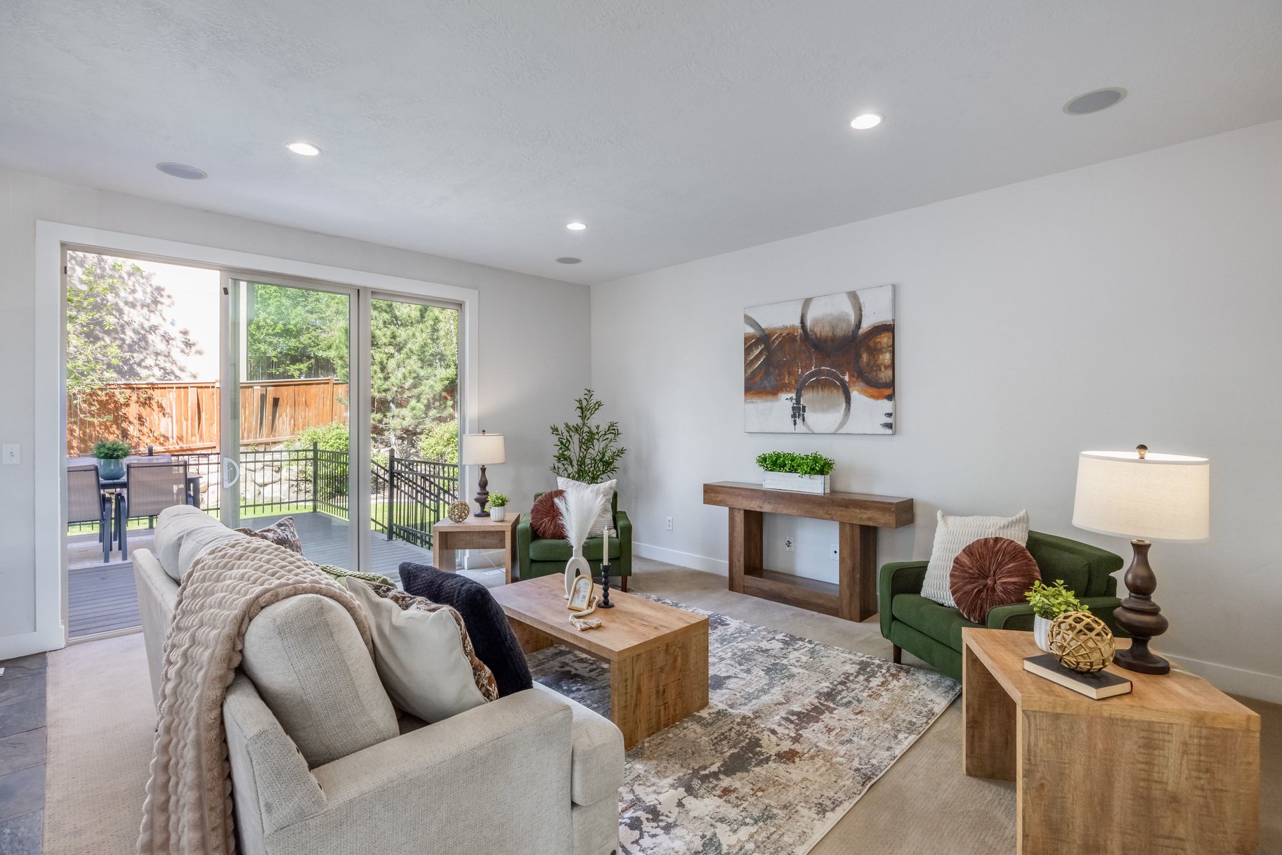  Peaceful Mountain Living with Amenities That Impress - 物件實景