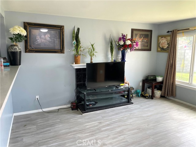 Riverside, California, 92503, United States, 4 Bedrooms Bedrooms, ,2 BathroomsBathrooms,Residential,For Sale,1928709
