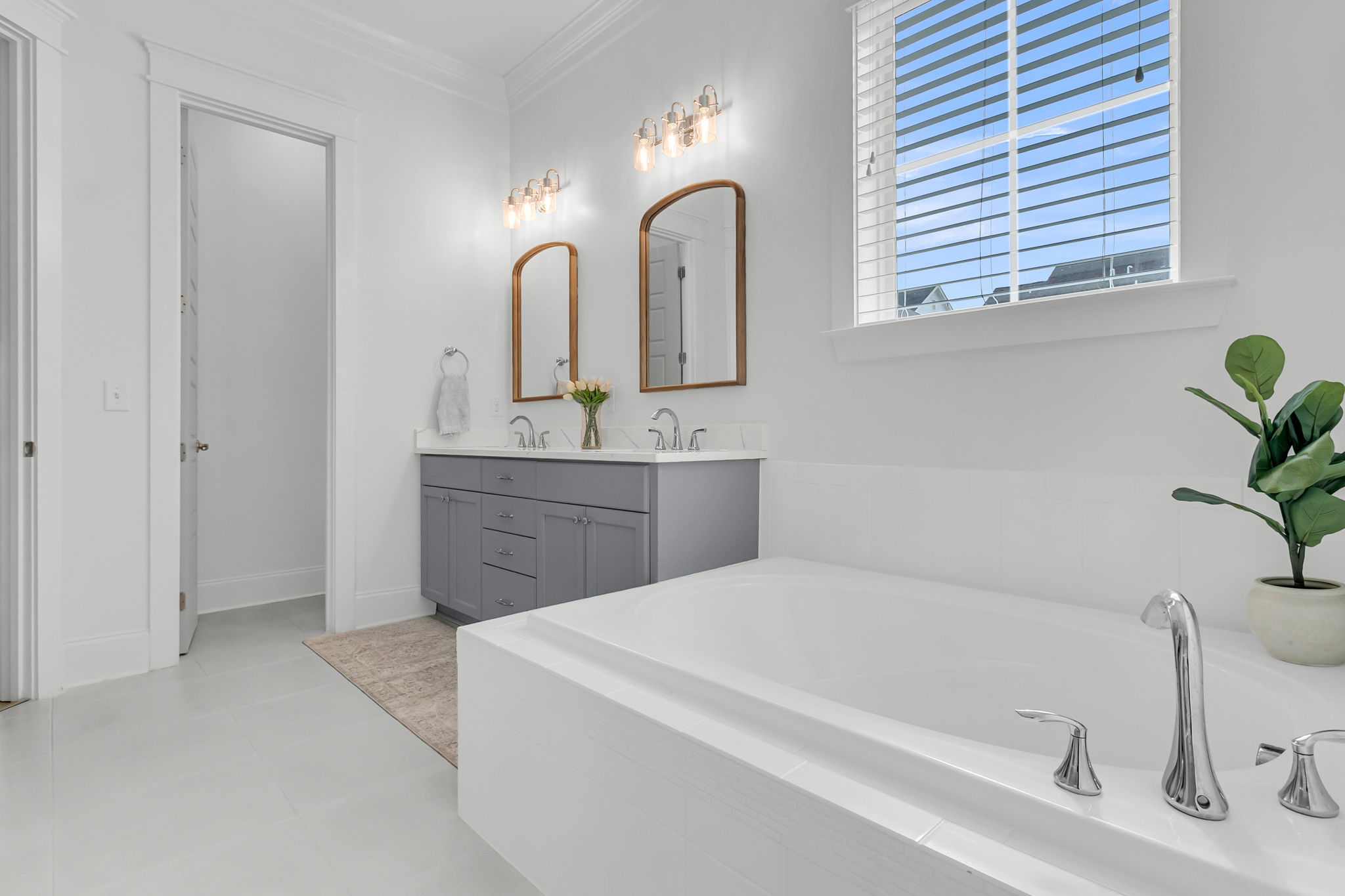  2648 Augustus Street - 物件實景