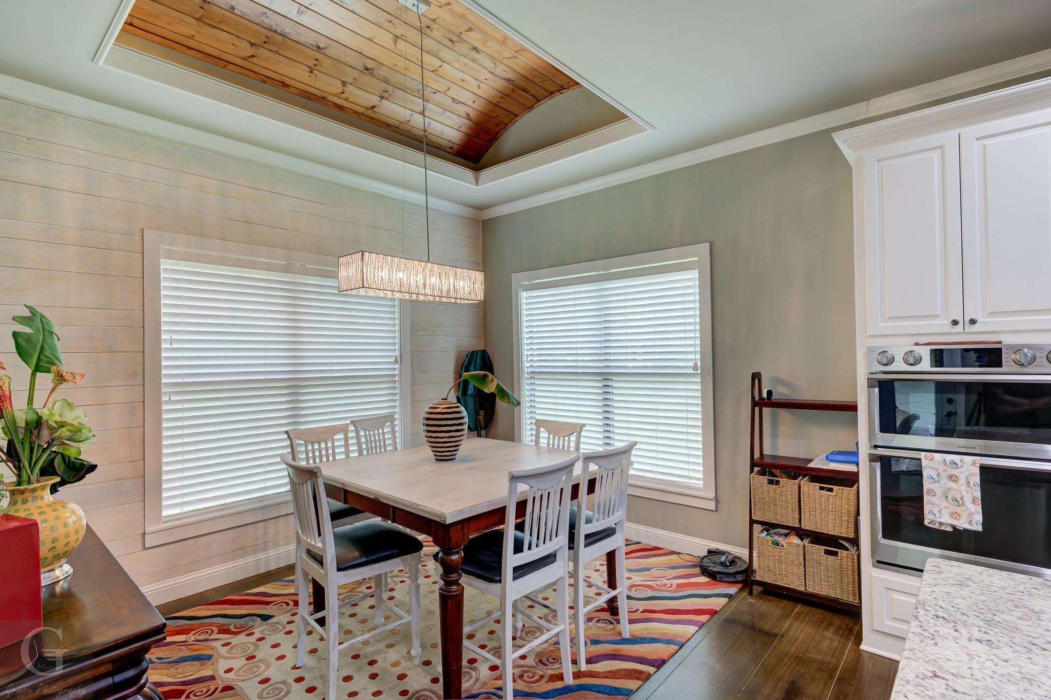 Shreveport, Louisiana, 71129, United States, 4 Bedrooms Bedrooms, ,4 BathroomsBathrooms,Residential,For Sale,1978405