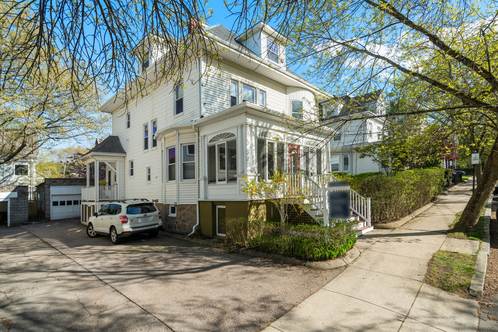  121 Thorndike Street, Brookline, MA, 02446 - 物件實景