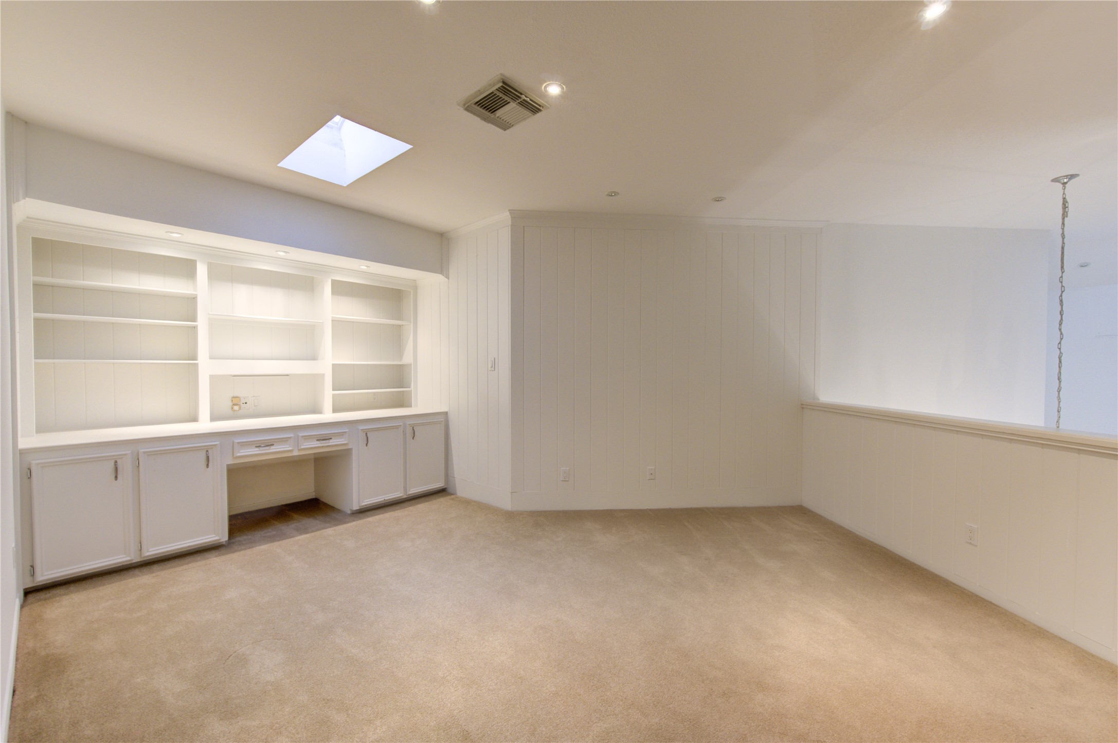  2524 Nantucket Drive B - 物件實景