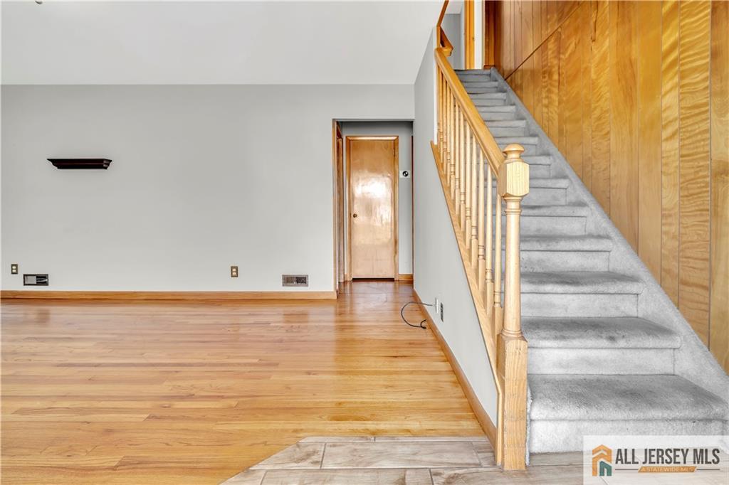 Old Bridge, New Jersey, 08857, United States, 4 Bedrooms Bedrooms, ,3 BathroomsBathrooms,Residential,For Sale,1962788