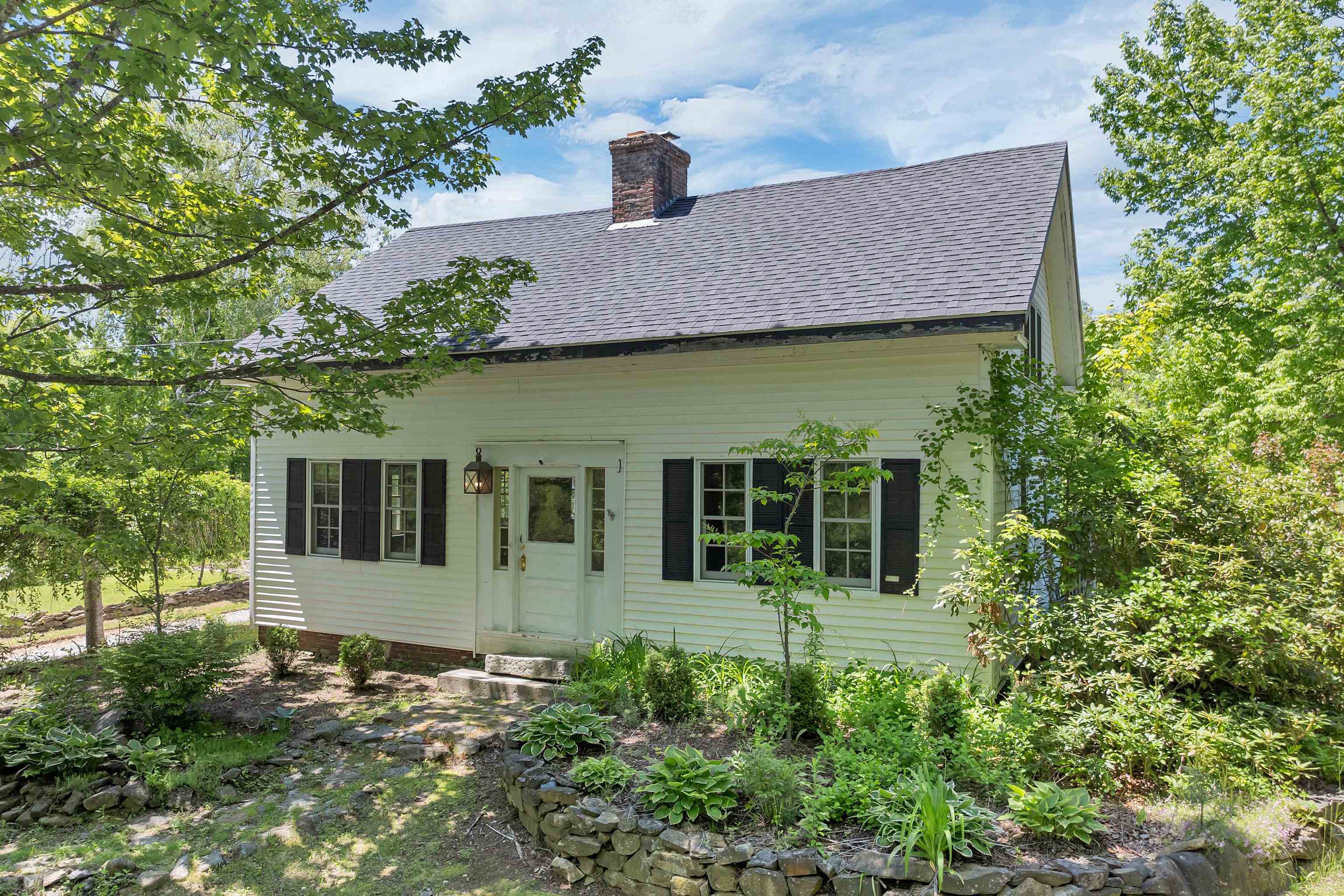Sanbornton, New Hampshire, 03269, United States, 3 Bedrooms Bedrooms, ,1 BathroomBathrooms,Residential,For Sale,1849920