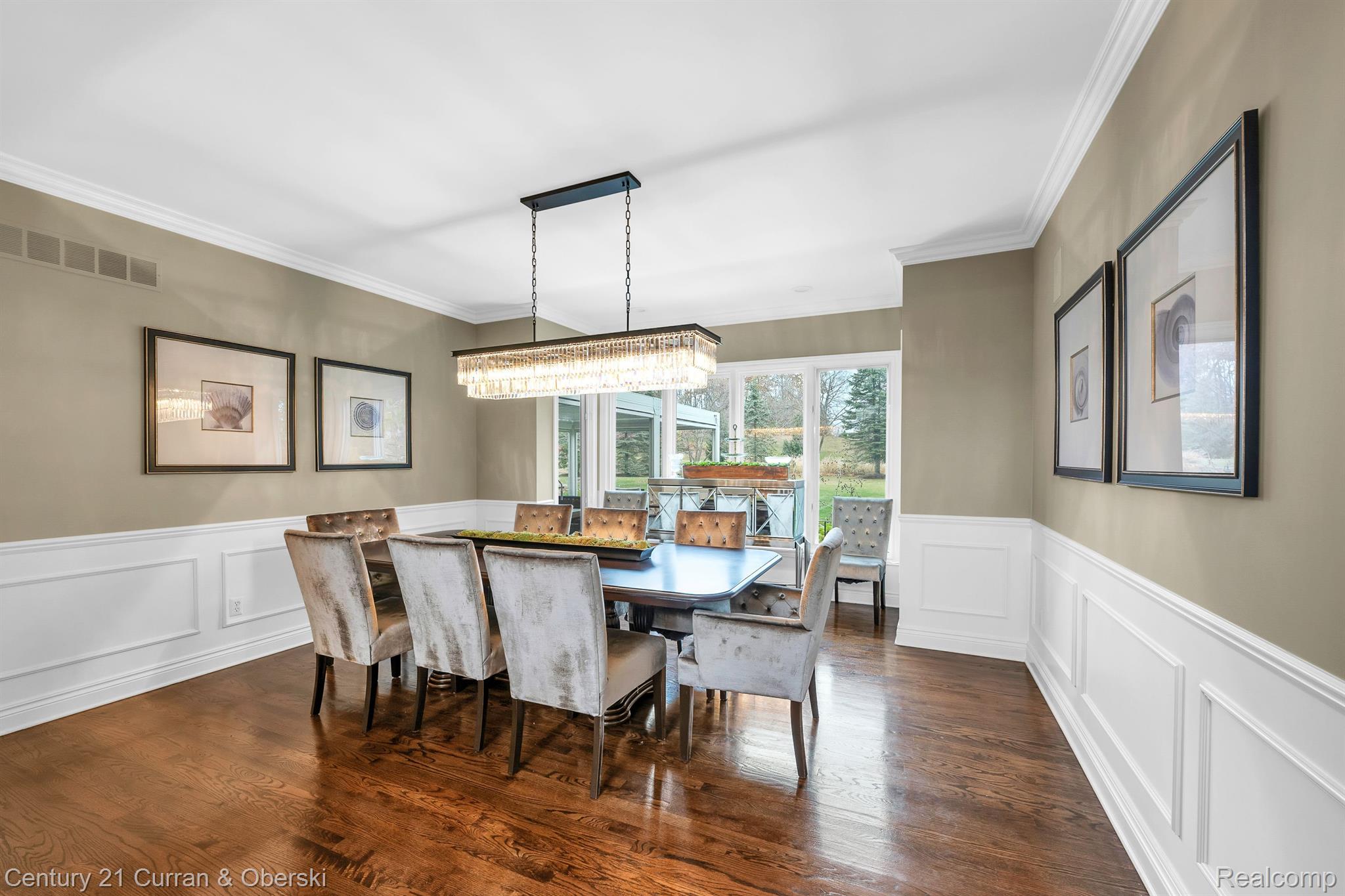 Northville Township, Michigan, 48168, United States, 6 Bedrooms Bedrooms, ,6 BathroomsBathrooms,Residential,For Sale,1976902