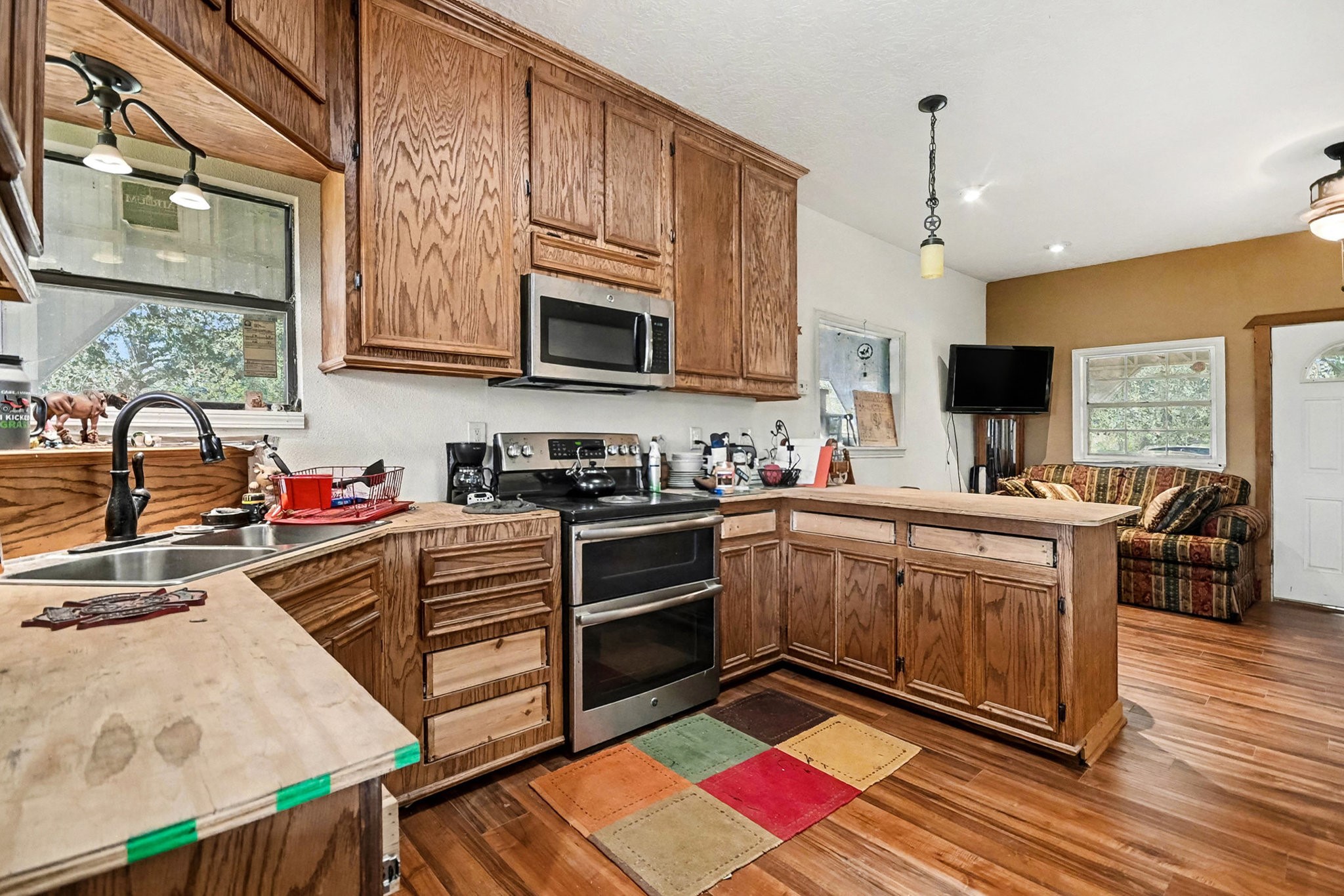 Crosby, Texas, 77532, United States, 3 Bedrooms Bedrooms, ,4 BathroomsBathrooms,Residential,For Sale,1994750