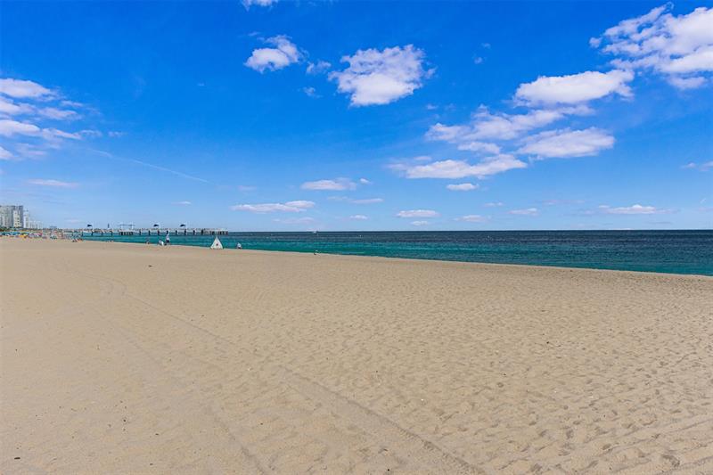 Pompano Beach, Florida, 33062, United States, 2 Bedrooms Bedrooms, ,2 BathroomsBathrooms,Residential,For Sale,1991979