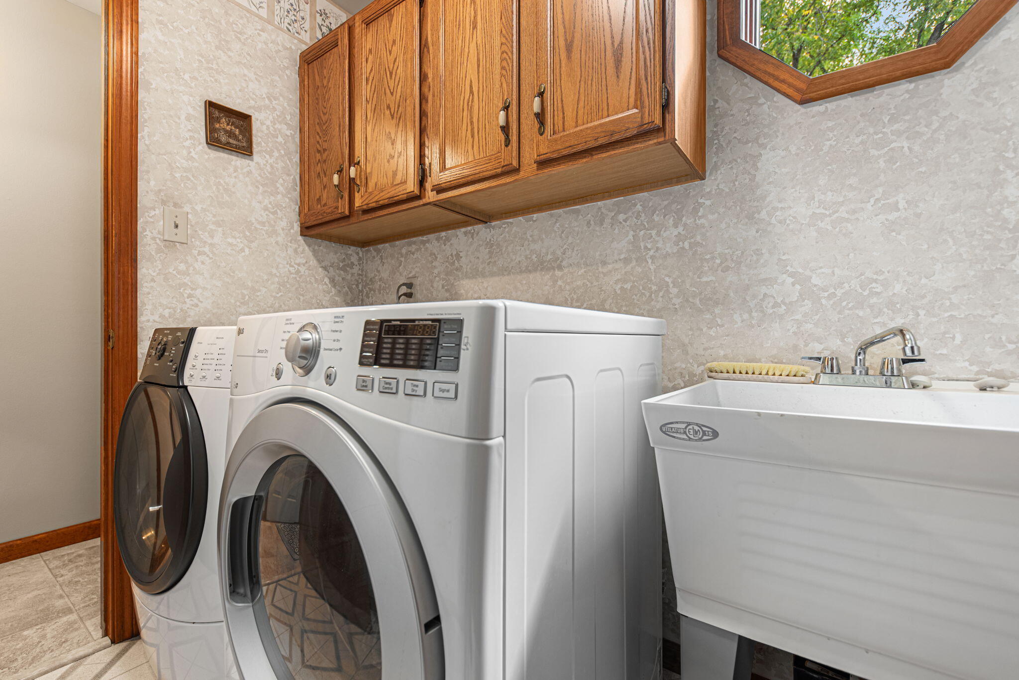 Valparaiso, Indiana, 46385, United States, 4 Bedrooms Bedrooms, ,1 BathroomBathrooms,Residential,For Sale,1956589