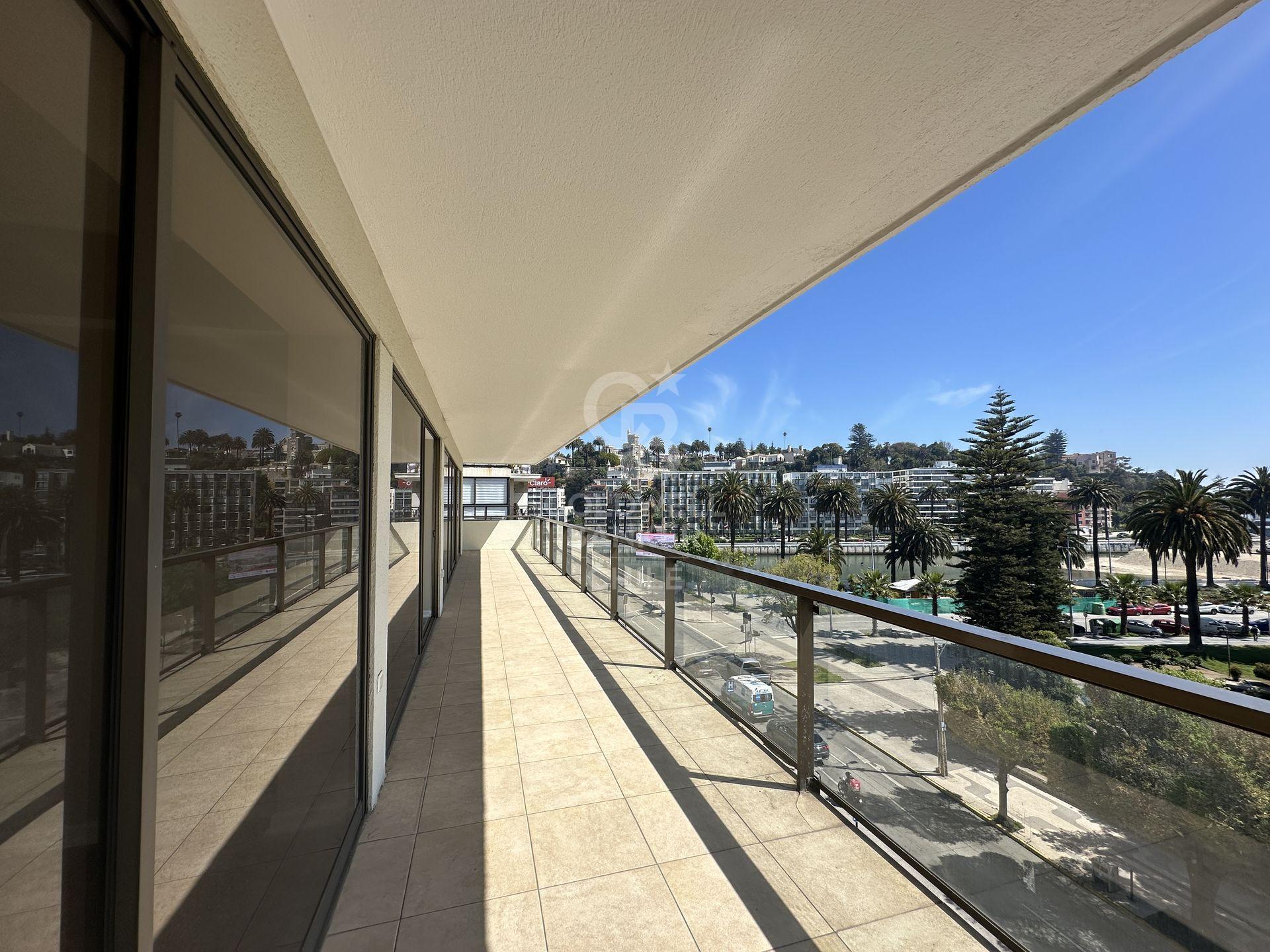 Viña Del Mar, Chile, 4 Bedrooms Bedrooms, ,4 BathroomsBathrooms,Residential,For Sale,1954964