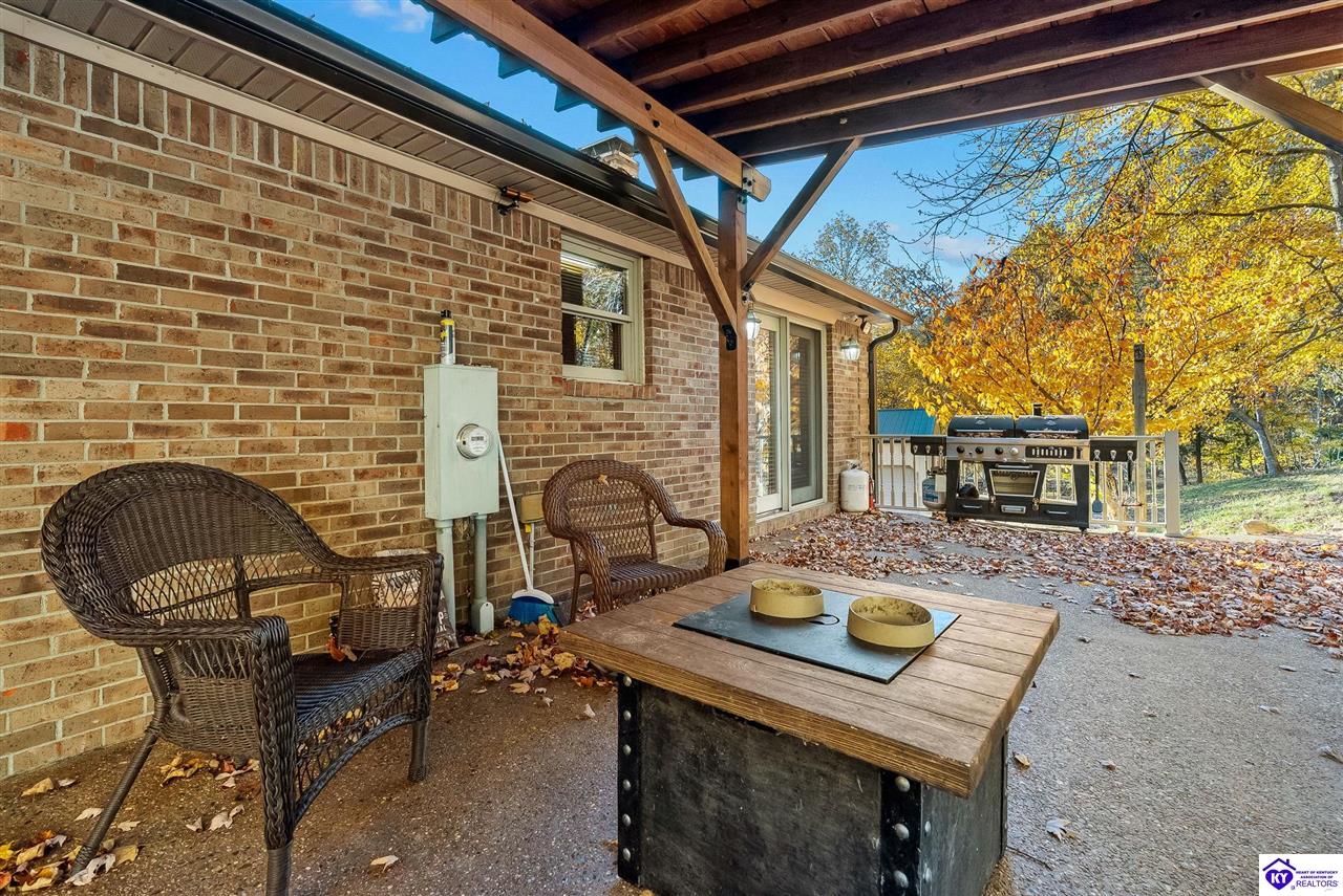 Boston, Kentucky, 40107, United States, 3 Bedrooms Bedrooms, ,2 BathroomsBathrooms,Residential,For Sale,1989624