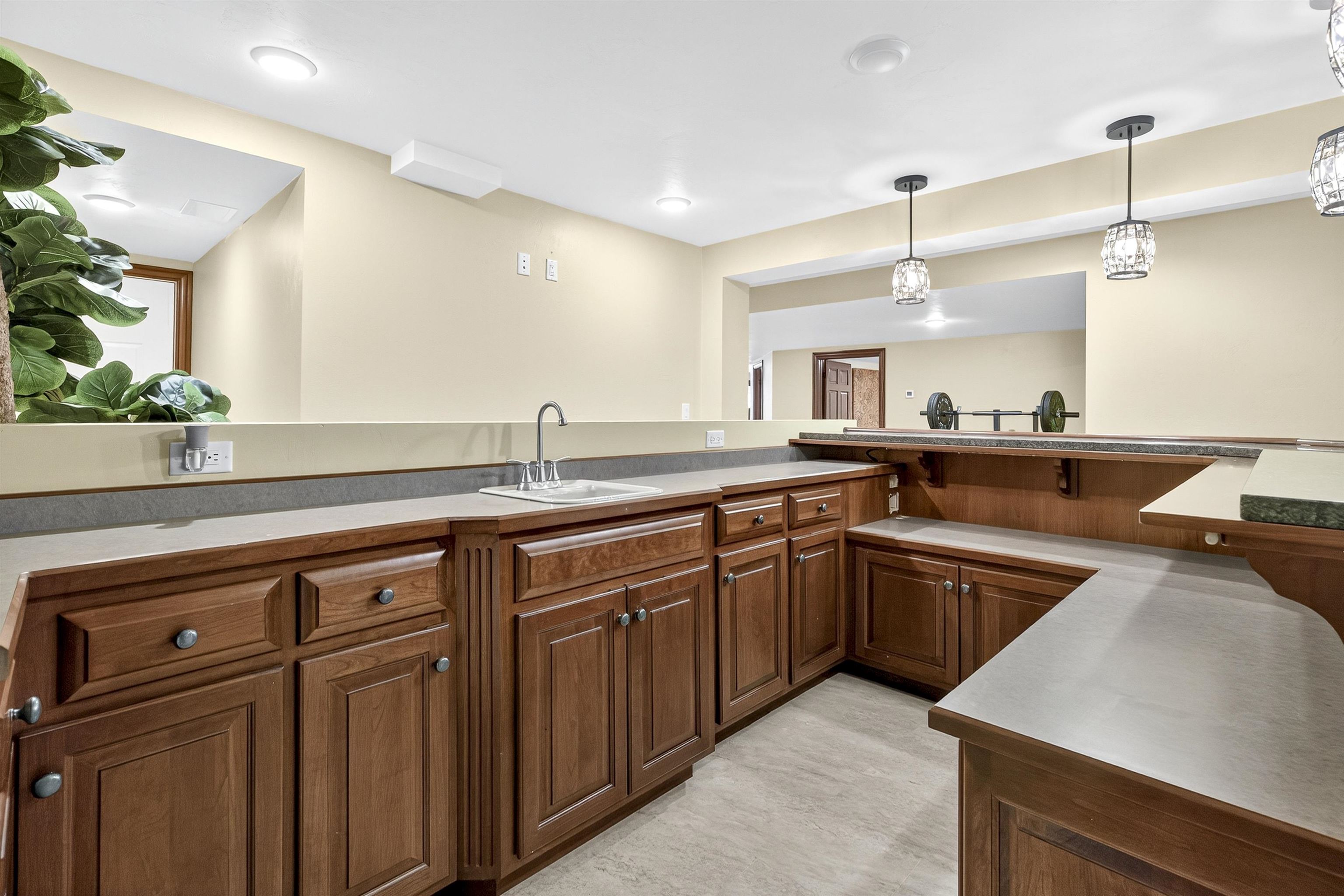 NEENAH, Wisconsin, 54956, United States, 5 Bedrooms Bedrooms, ,6 BathroomsBathrooms,Residential,For Sale,1992991