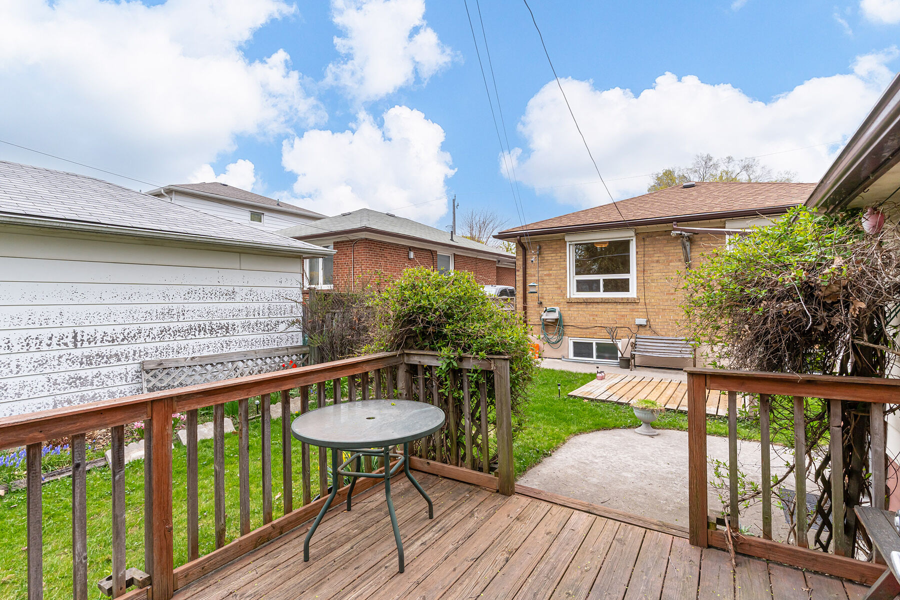  Detached Bungalow - 物件實景