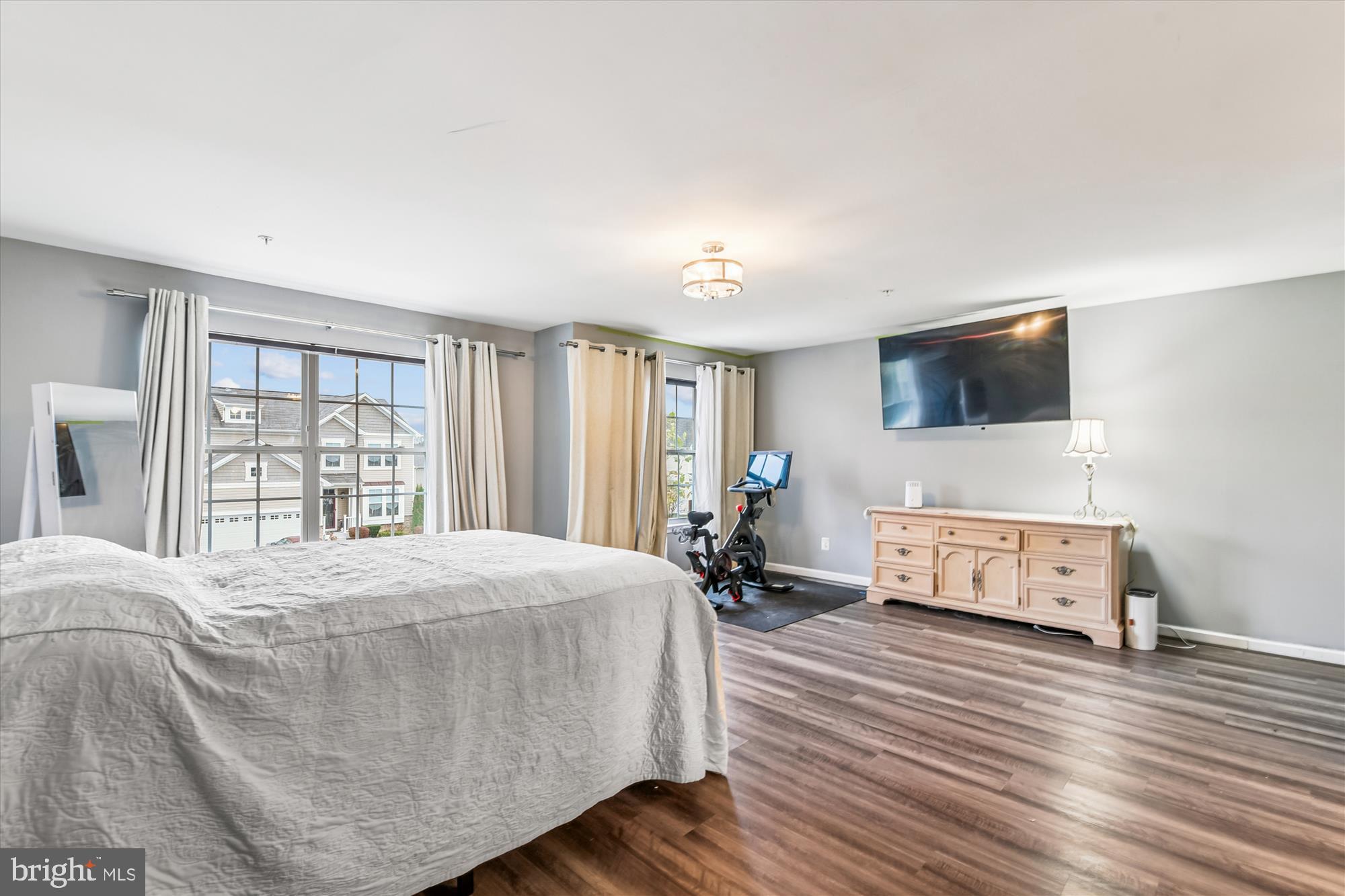 Aberdeen, Maryland, 21001, United States, 6 Bedrooms Bedrooms, ,5 BathroomsBathrooms,Residential,For Sale,1996659