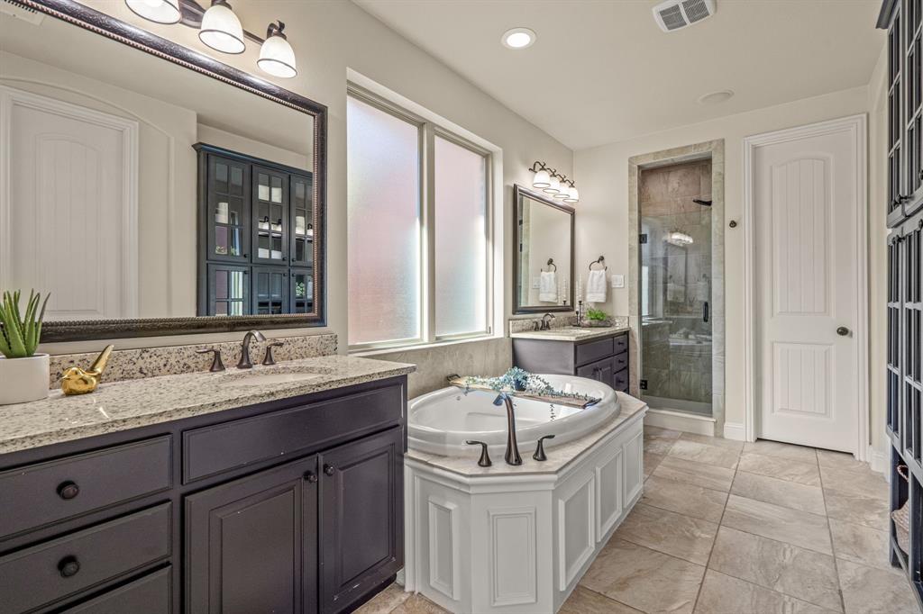 McKinney, Texas, 75070, United States, 3 Bedrooms Bedrooms, ,4 BathroomsBathrooms,Residential,For Sale,1989363