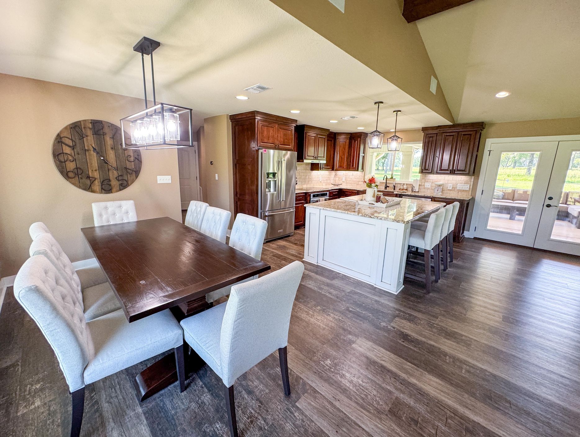 Douglassville, Texas, 75560, United States, 4 Bedrooms Bedrooms, ,3 BathroomsBathrooms,Residential,For Sale,1914297
