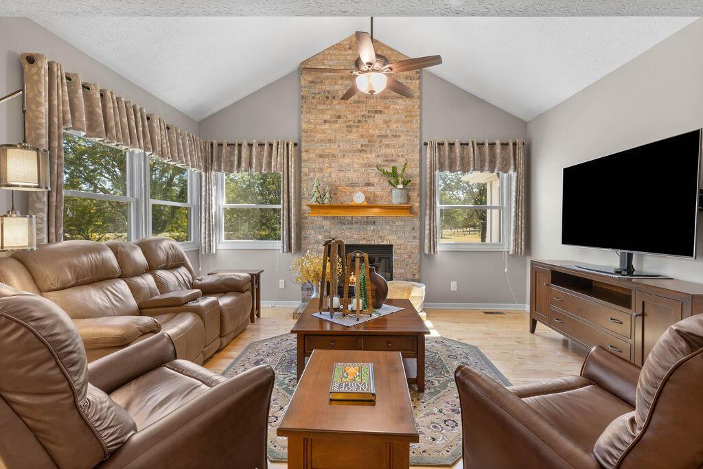 Dublin, Ohio, 43016, United States, 3 Bedrooms Bedrooms, ,3 BathroomsBathrooms,Residential,For Sale,1950814