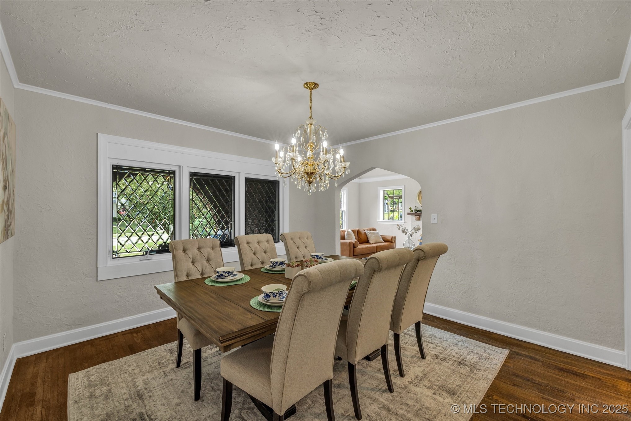 Tulsa, Oklahoma, 74104, United States, 3 Bedrooms Bedrooms, ,3 BathroomsBathrooms,Residential,For Sale,1890482