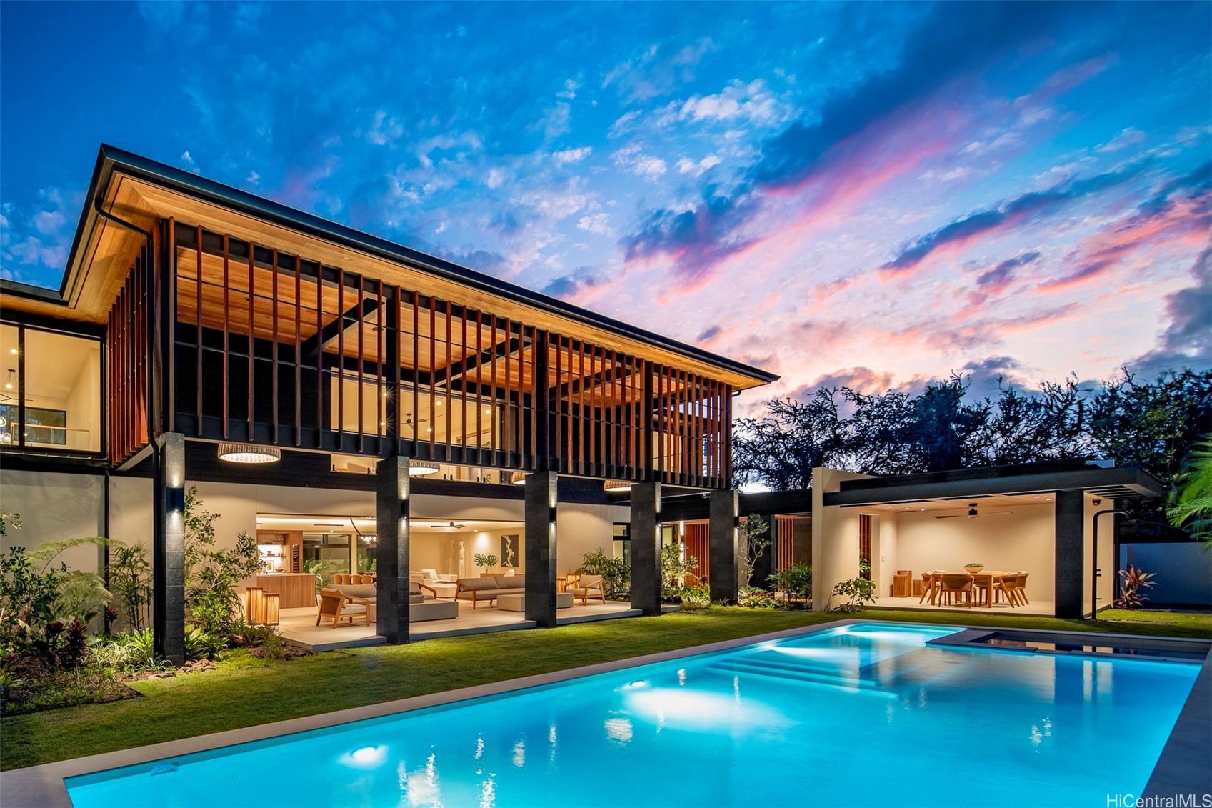 Honolulu, Hawaii, 96816, United States, 5 Bedrooms Bedrooms, ,6 BathroomsBathrooms,Residential,For Sale,1911393