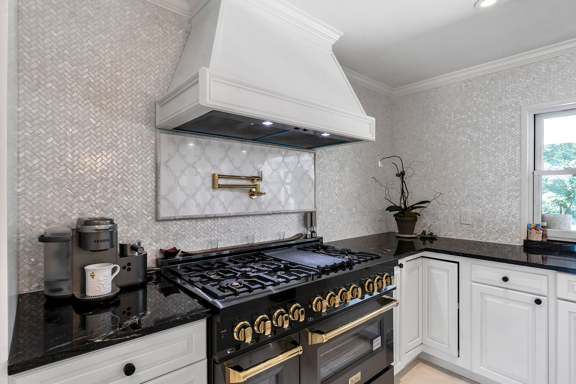  Charming Brick Home on Peaceful Cul-de-sac in the Heart of Historic Vinings - 物件實景