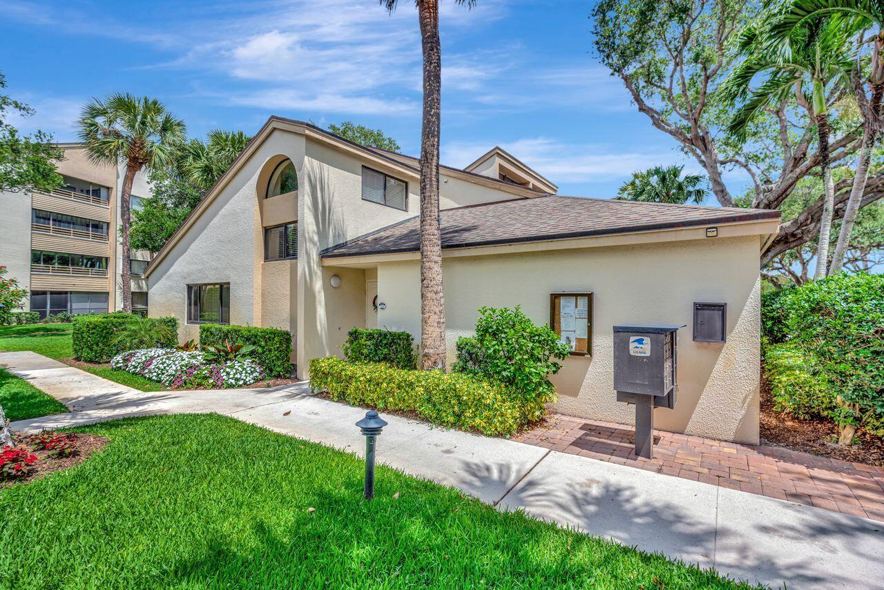 Juno Beach, Florida, 33408, United States, 3 Bedrooms Bedrooms, ,2 BathroomsBathrooms,Residential,For Sale,1761960