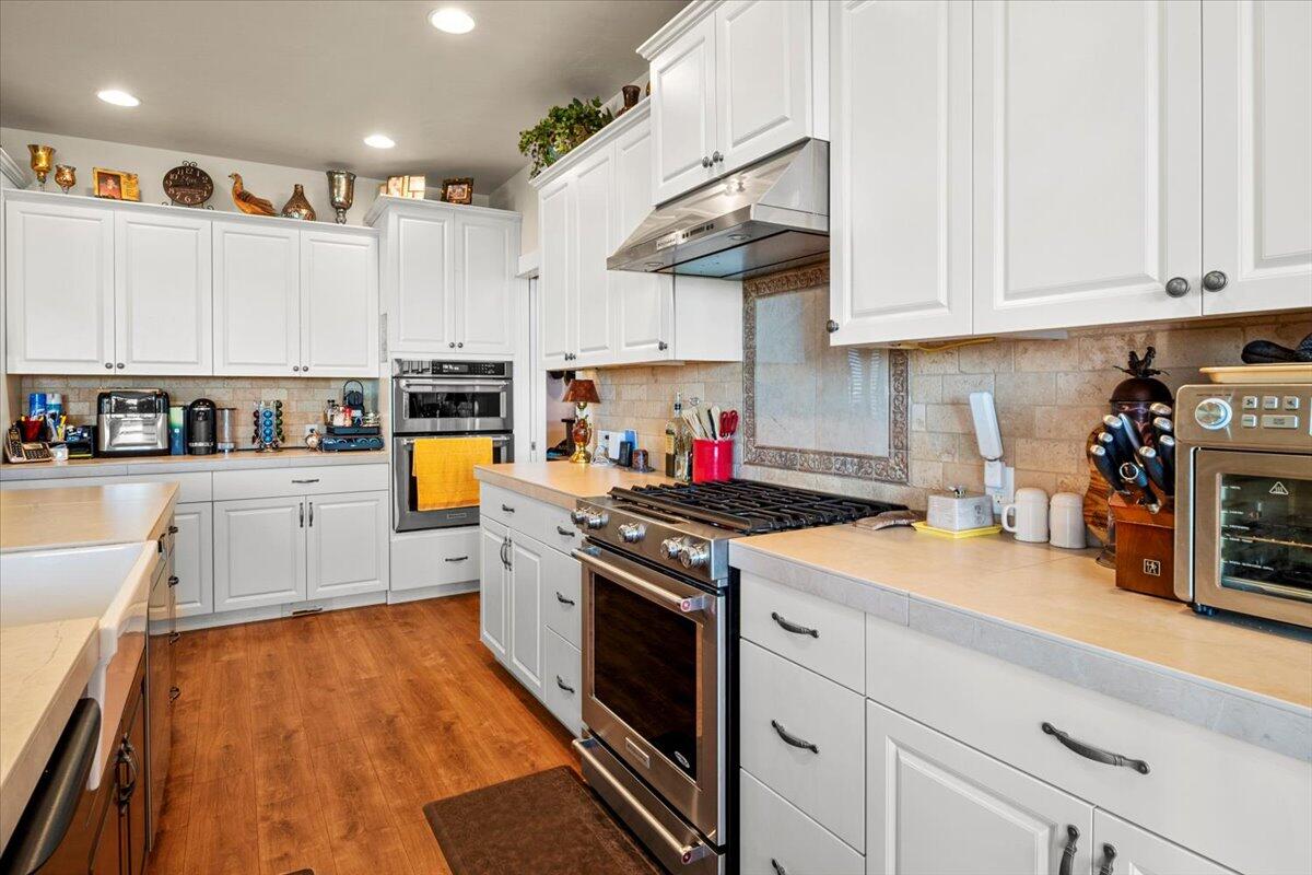 Bend, Oregon, 97703, United States, 3 Bedrooms Bedrooms, ,2 BathroomsBathrooms,Residential,For Sale,2005740