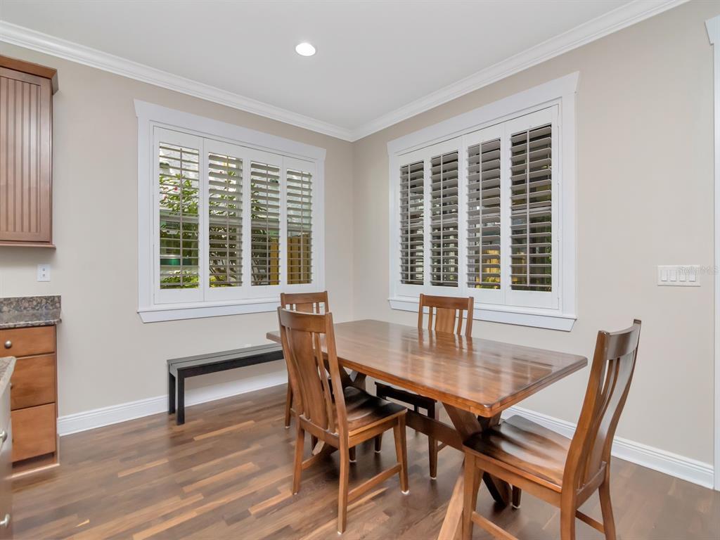 Tampa, Florida, 33629, United States, 5 Bedrooms Bedrooms, ,4 BathroomsBathrooms,Residential,For Sale,1941036