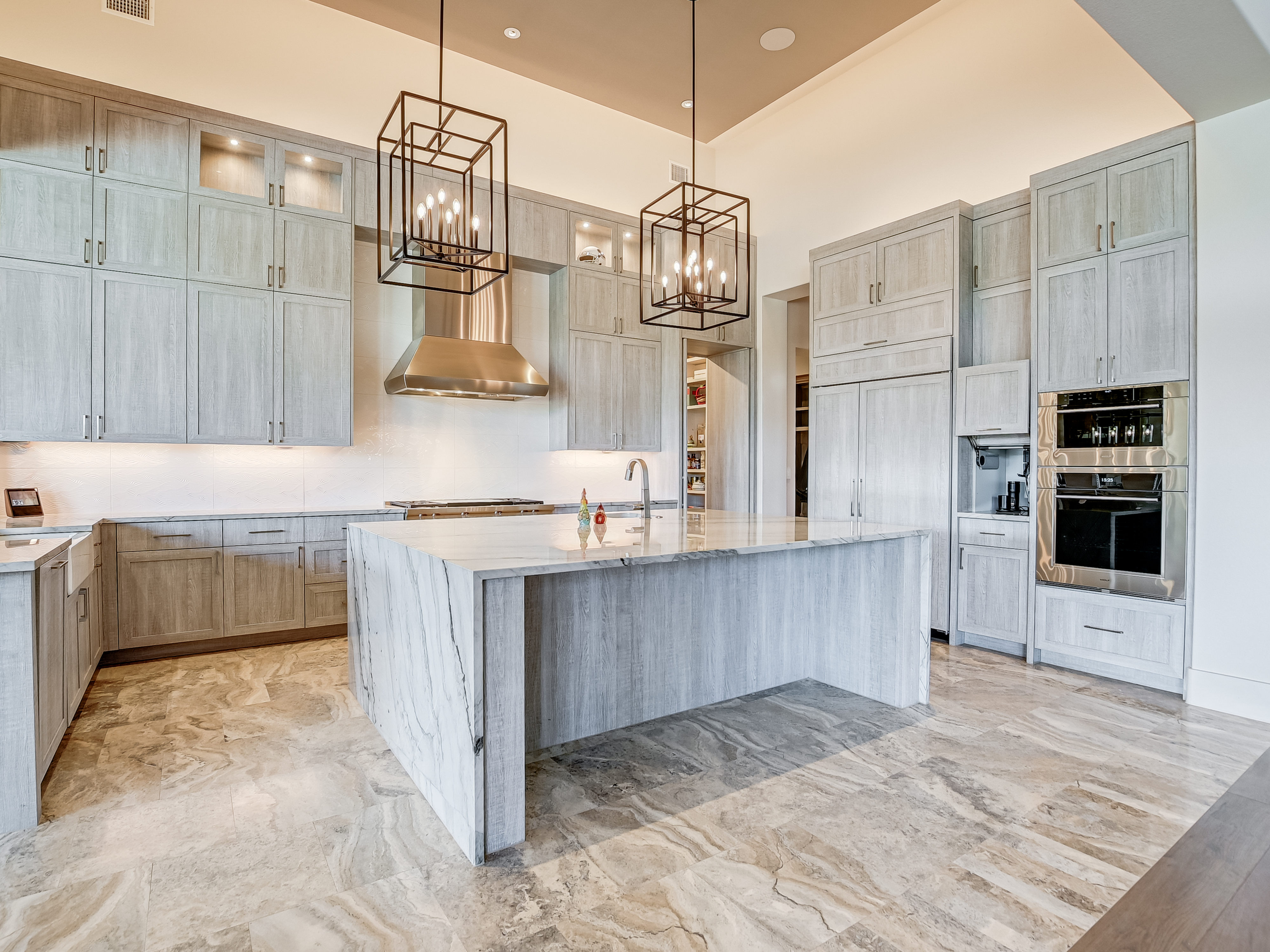  Refined Hill Country LIving - 物件實景