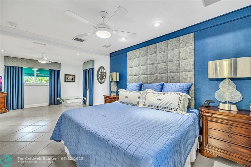 Oakland Park, Florida, 33306, United States, 3 Bedrooms Bedrooms, ,2 BathroomsBathrooms,Residential,For Sale,1856457