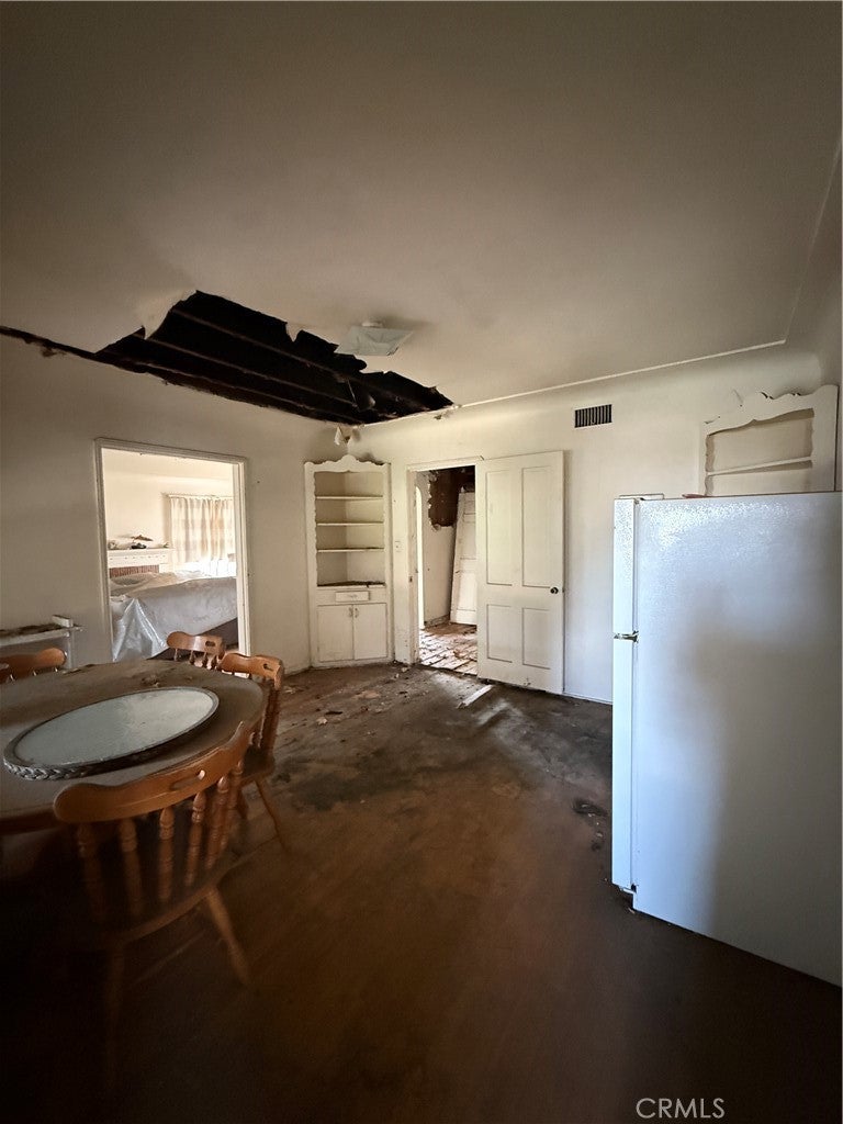 Rosemead, California, 91770, United States, 3 Bedrooms Bedrooms, ,2 BathroomsBathrooms,Residential,For Sale,1987759