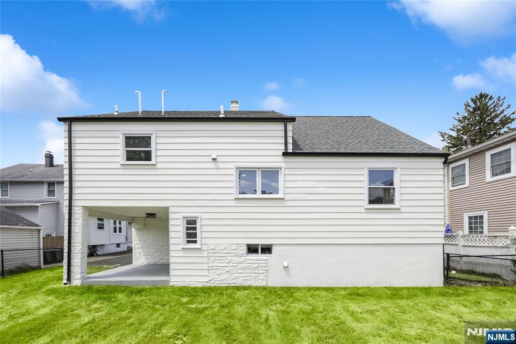 Dumont, New Jersey, 07628, United States, 4 Bedrooms Bedrooms, ,3 BathroomsBathrooms,Residential,For Sale,1906852