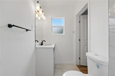 Compton, California, 90221, United States, 3 Bedrooms Bedrooms, ,2 BathroomsBathrooms,Residential,For Sale,1931556