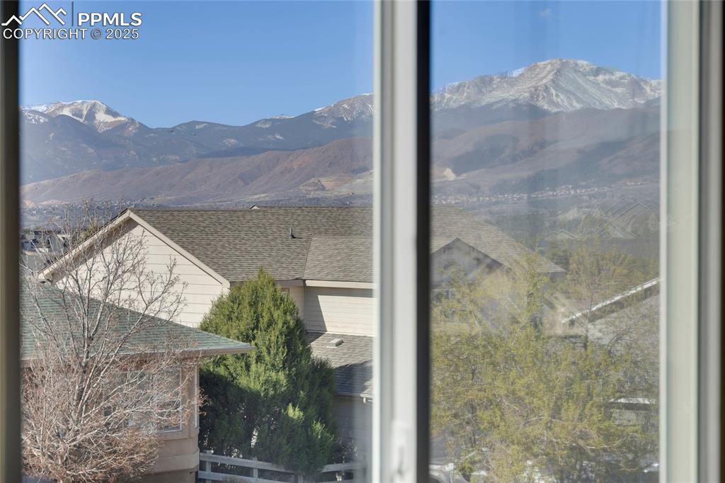 Colorado Springs, Colorado, 80921, United States, 5 Bedrooms Bedrooms, ,5 BathroomsBathrooms,Residential,For Sale,1777346
