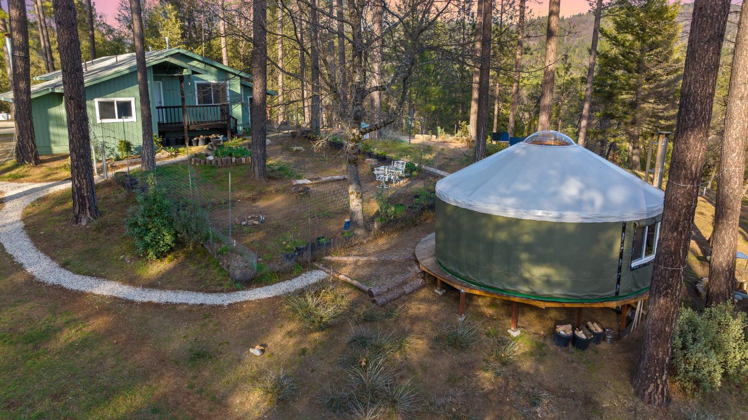 Camptonville, California, 95922, United States, 1 Bedroom Bedrooms, ,2 BathroomsBathrooms,Residential,For Sale,1938019