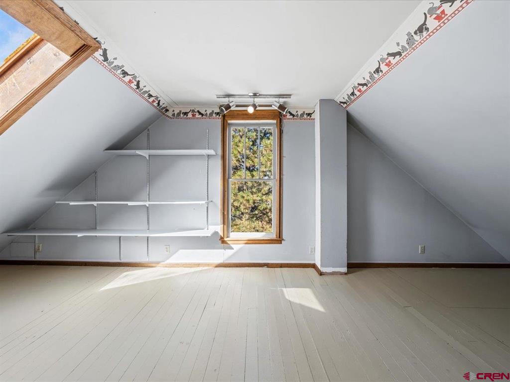 Montrose, Colorado, 81401, United States, 5 Bedrooms Bedrooms, ,1 BathroomBathrooms,Residential,For Sale,1994481