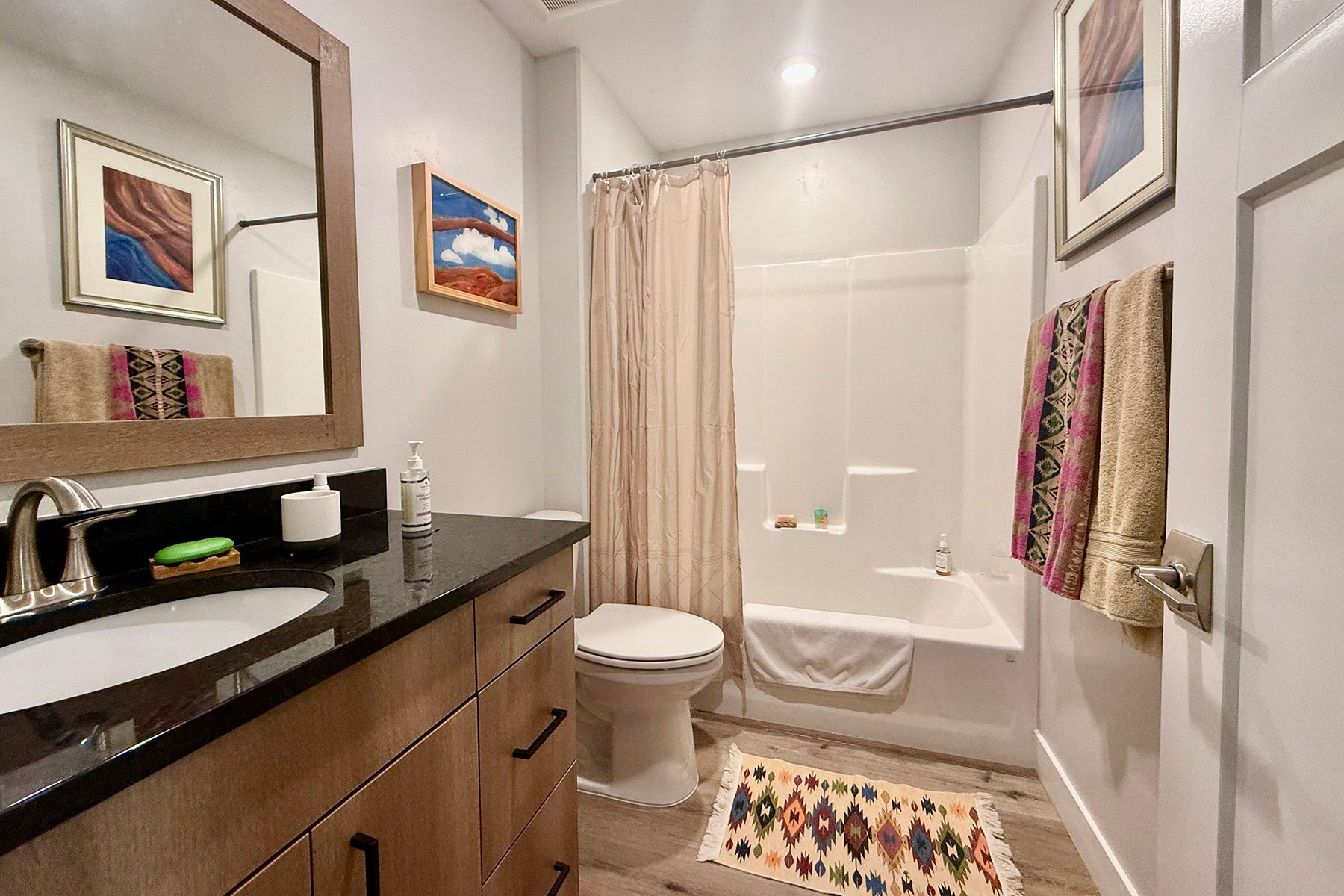  Hubbard Way - 物件實景