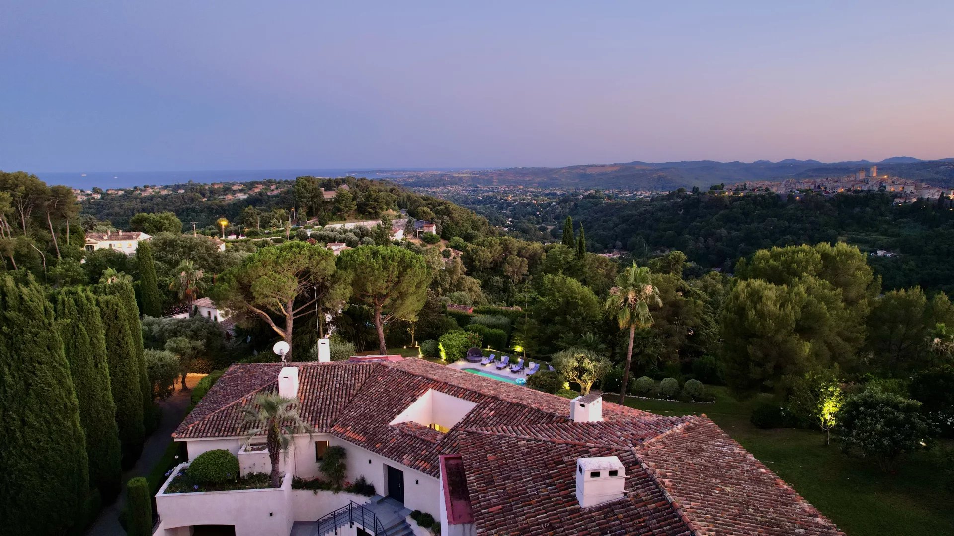 Saint-Paul-de-Vence, Provence-Alpes-Côte d’Azur, 06570, FR, 10 Bedrooms Bedrooms, ,14 BathroomsBathrooms,Residential,For Sale,1819144