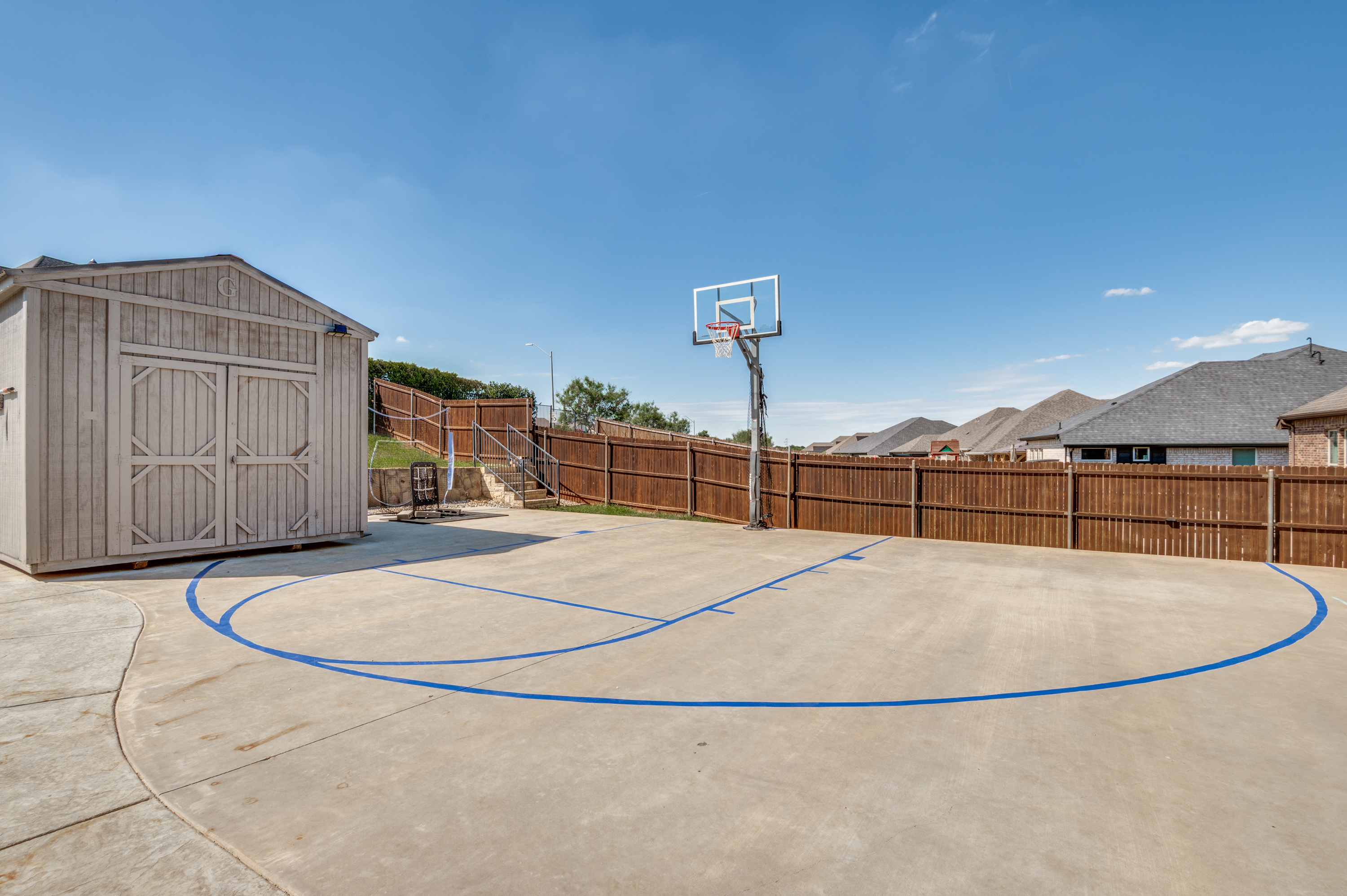  Burleson Beauty with Backyard Fun - 物件實景