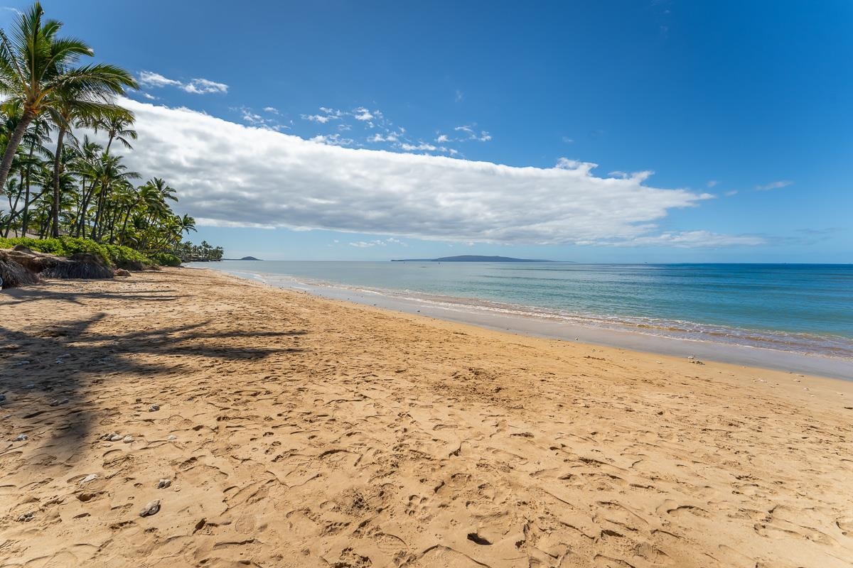Kihei, Hawaii, 96753, United States, 2 Bedrooms Bedrooms, ,2 BathroomsBathrooms,Residential,For Sale,1997018