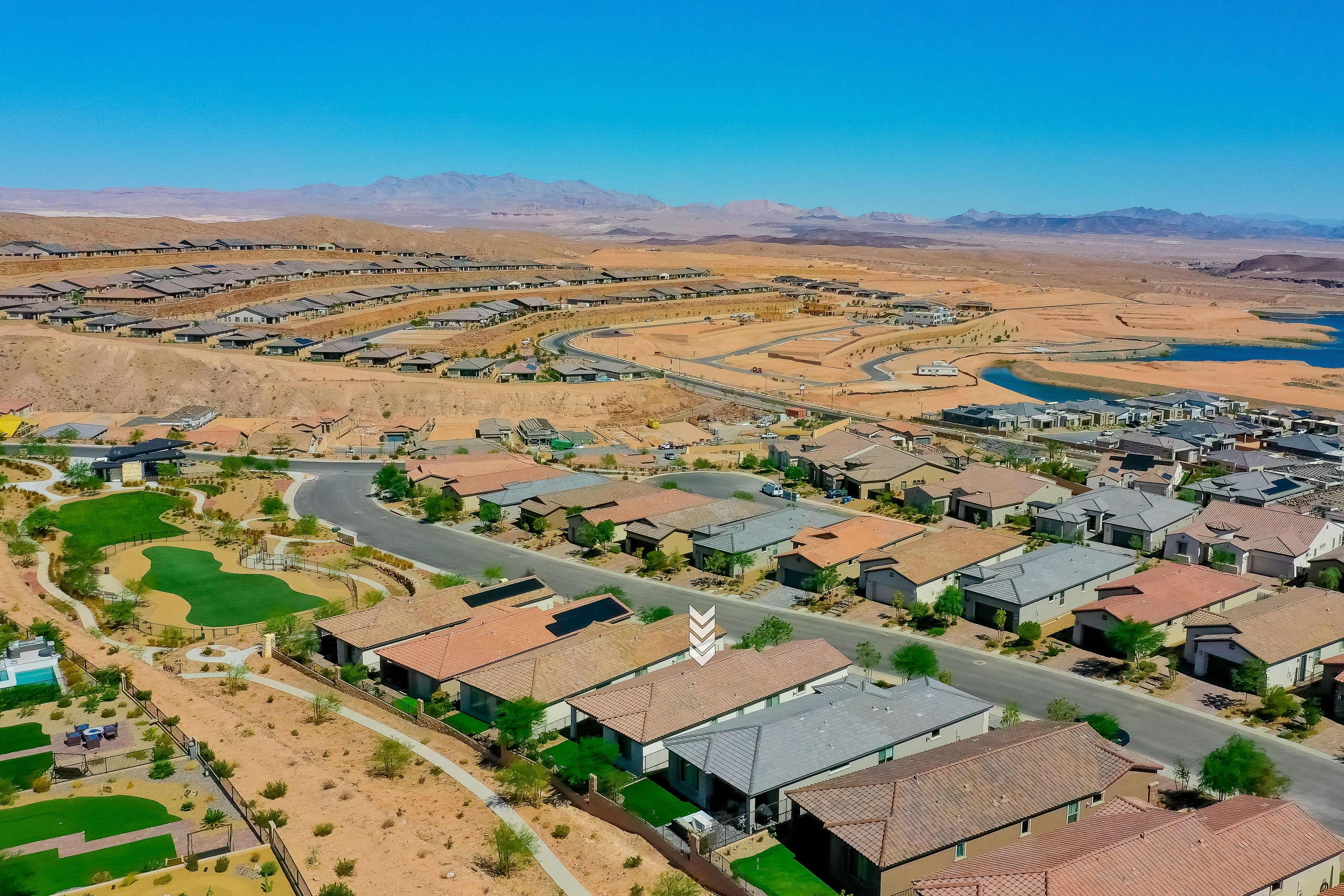  Immaculate Lake Las Vegas Home - 物件實景