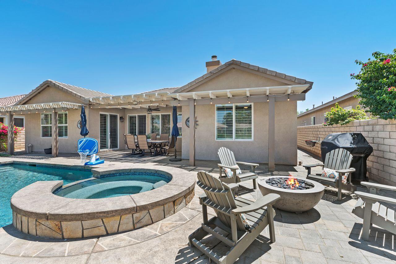 Indio, California, 92201, United States, 4 Bedrooms Bedrooms, ,3 BathroomsBathrooms,Residential,For Sale,1925856