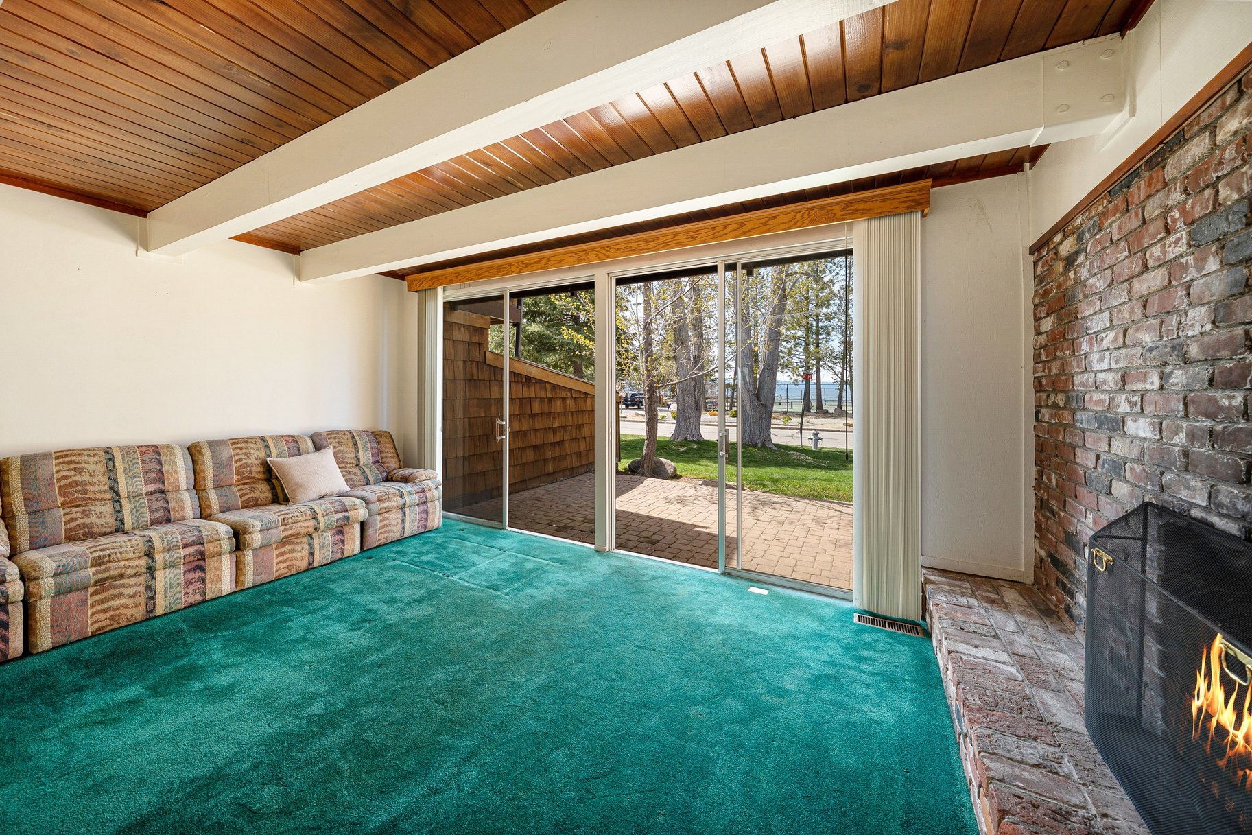  Lakeview Tahoe Keys Turnkey Townhome - 物件實景