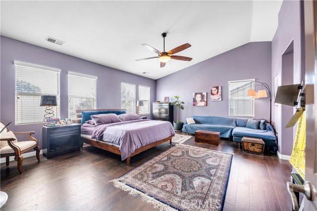 HEMET, California, 92545, United States, 4 Bedrooms Bedrooms, ,3 BathroomsBathrooms,Residential,For Sale,1826972