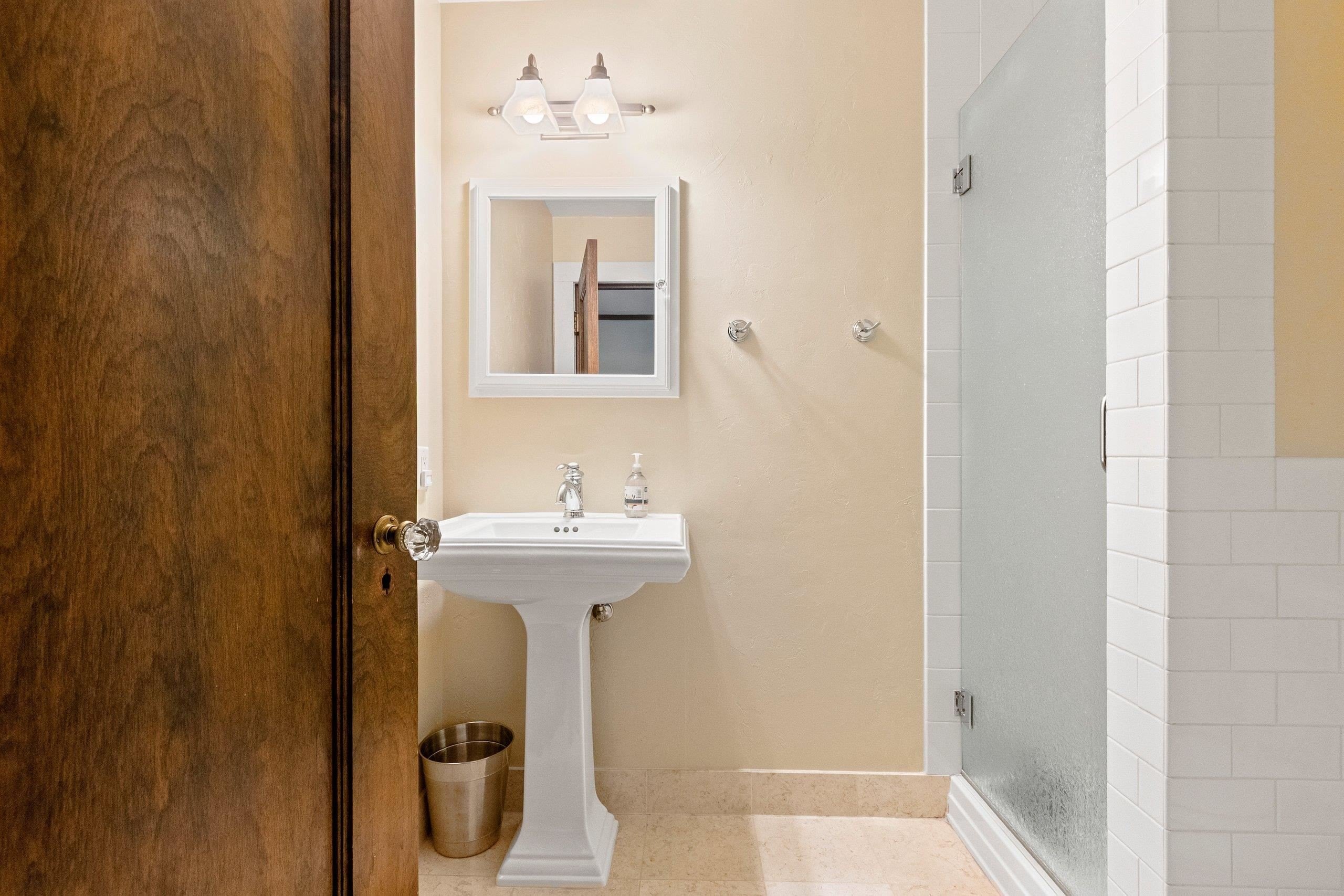 GREEN BAY, Wisconsin, 54301-3217, United States, 4 Bedrooms Bedrooms, ,3 BathroomsBathrooms,Residential,For Sale,1984503