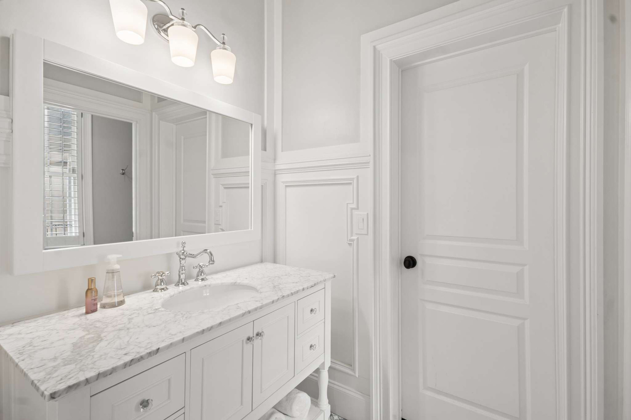  Exceptional Southern Elegance in Peachtree City