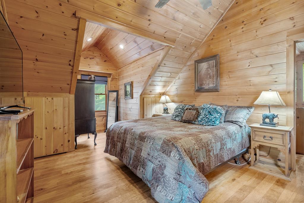 Morganton, Georgia, 30560, United States, 3 Bedrooms Bedrooms, ,3 BathroomsBathrooms,Residential,For Sale,1973910