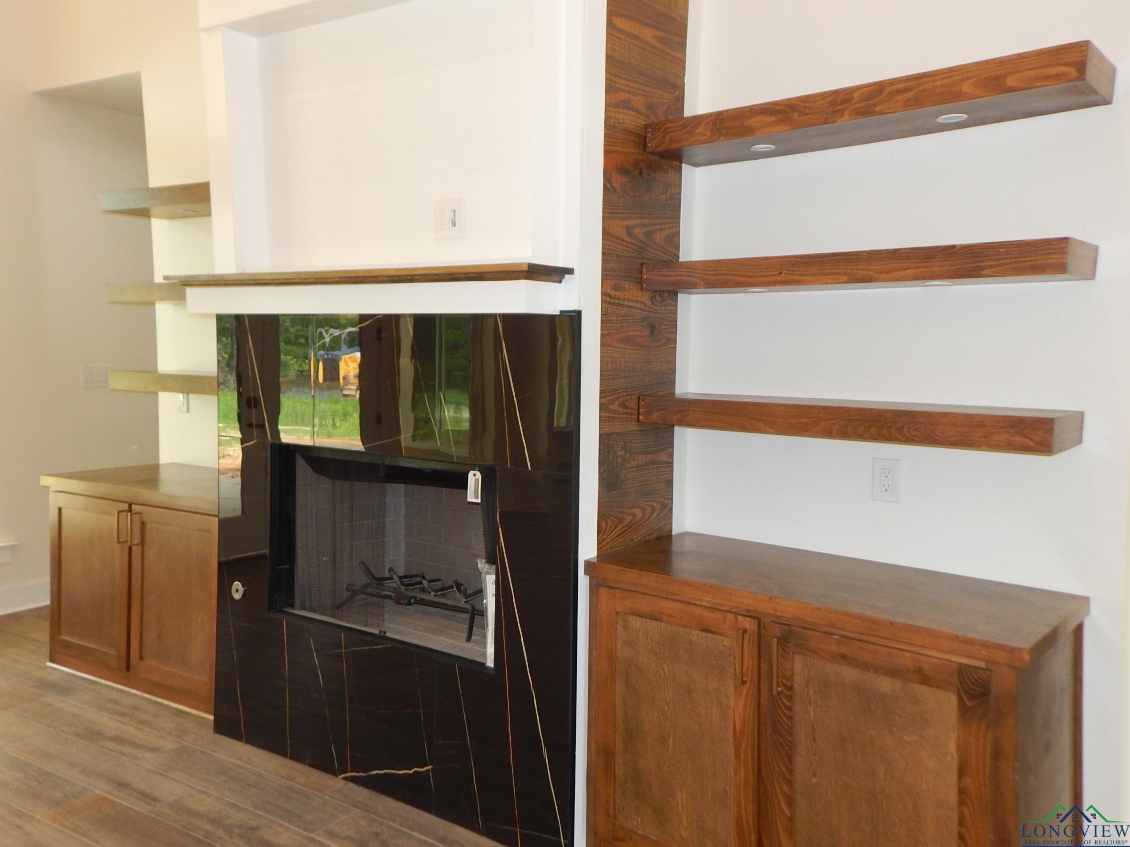 Gilmer, Texas, 75645, United States, 5 Bedrooms Bedrooms, ,3 BathroomsBathrooms,Residential,For Sale,1758754